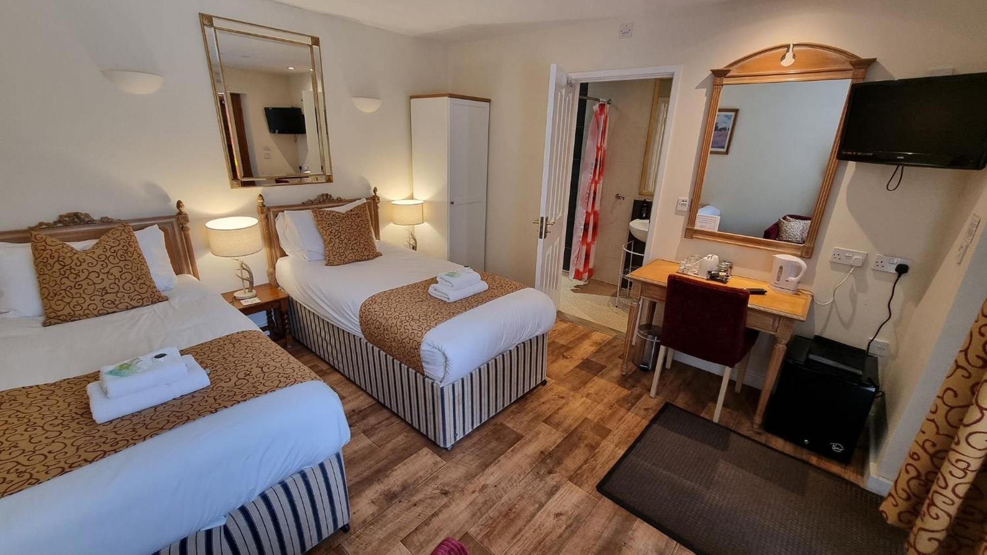 Hotel The Fox & Hounds à Faringdon Chambre photo